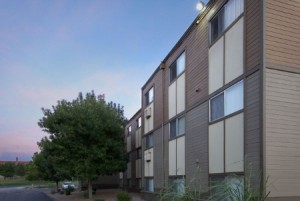 apts denver: sierra vista