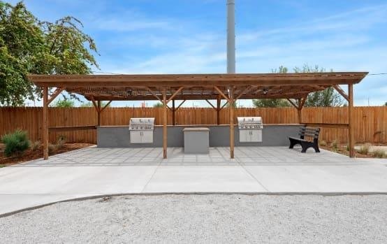 BBQ Area | Asbury Plaza